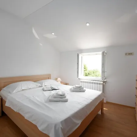 Apartament 2 In Old Stone House Near Opatija