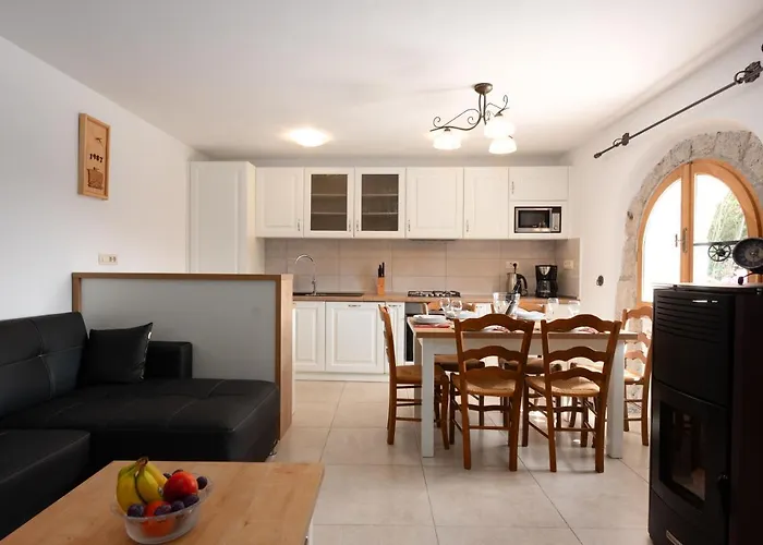 2 In Old Stone House Near Opatija Apartman Icici