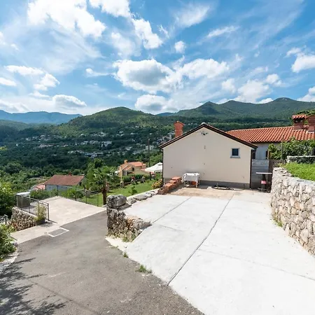 2 In Old Stone House Near Opatija * Ičići