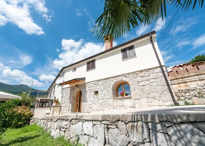 2 In Old Stone House Near Opatija Appartement