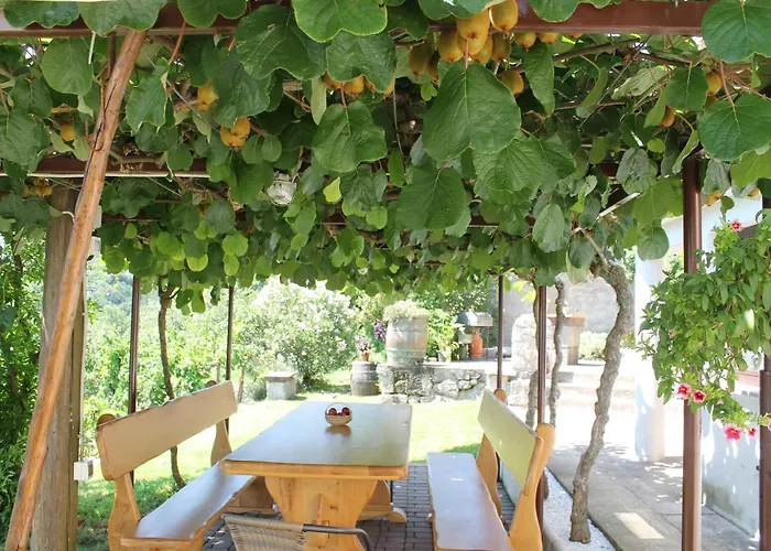 2 In Old Stone House Near Opatija Appartement Ičići